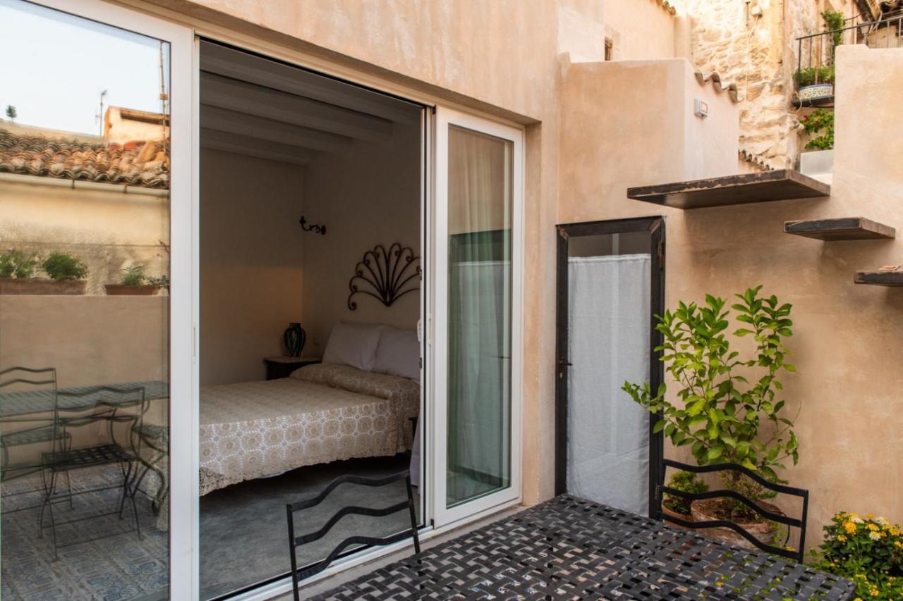 Sanbartolomeo Casa & Putia Bed & Breakfast Scicli Exterior foto